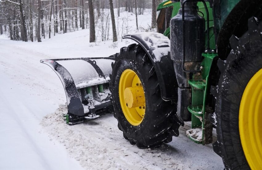 Best Compact Tractor For Snow Removal